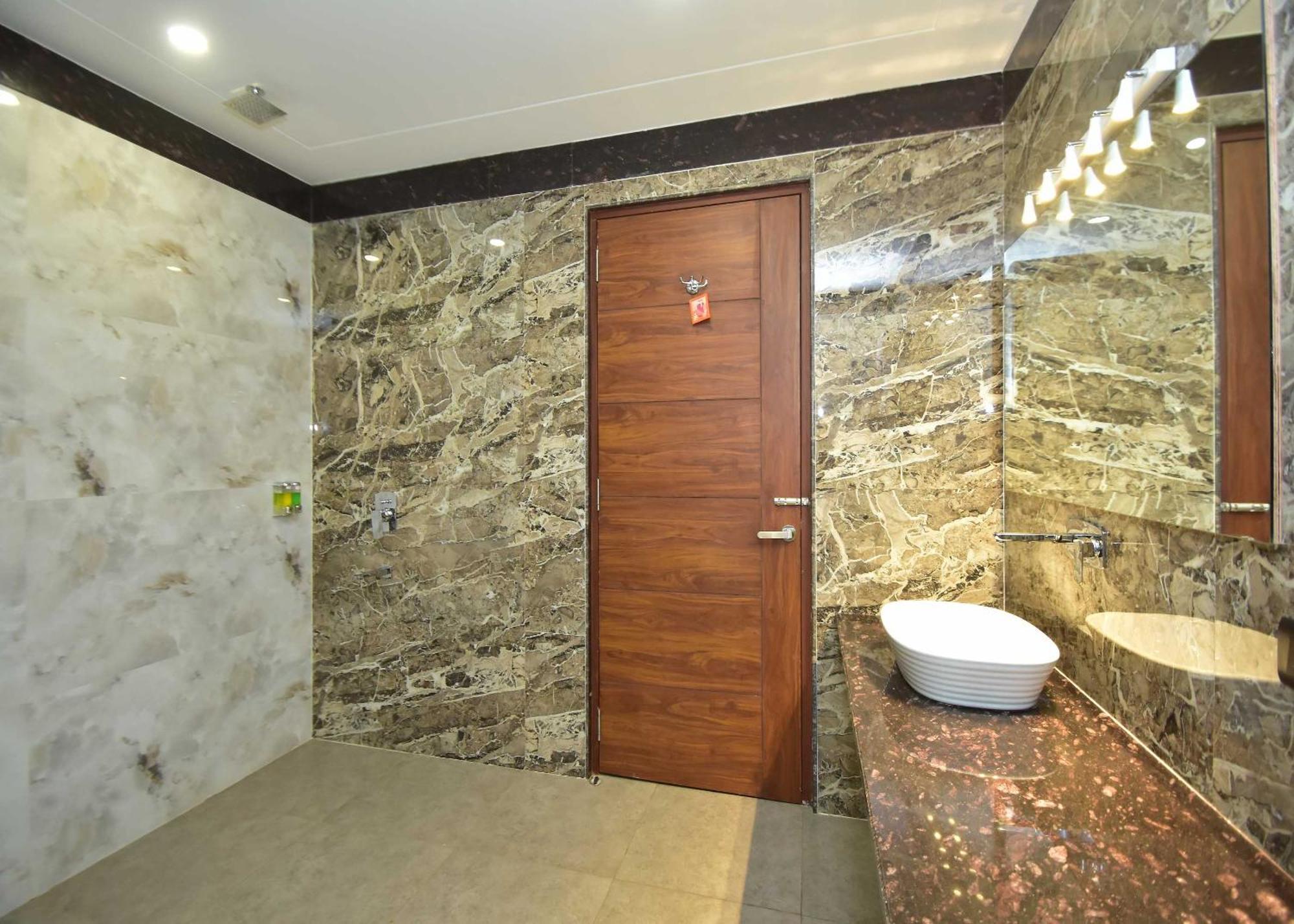 Hotel Shyamleela Khātu Екстериор снимка