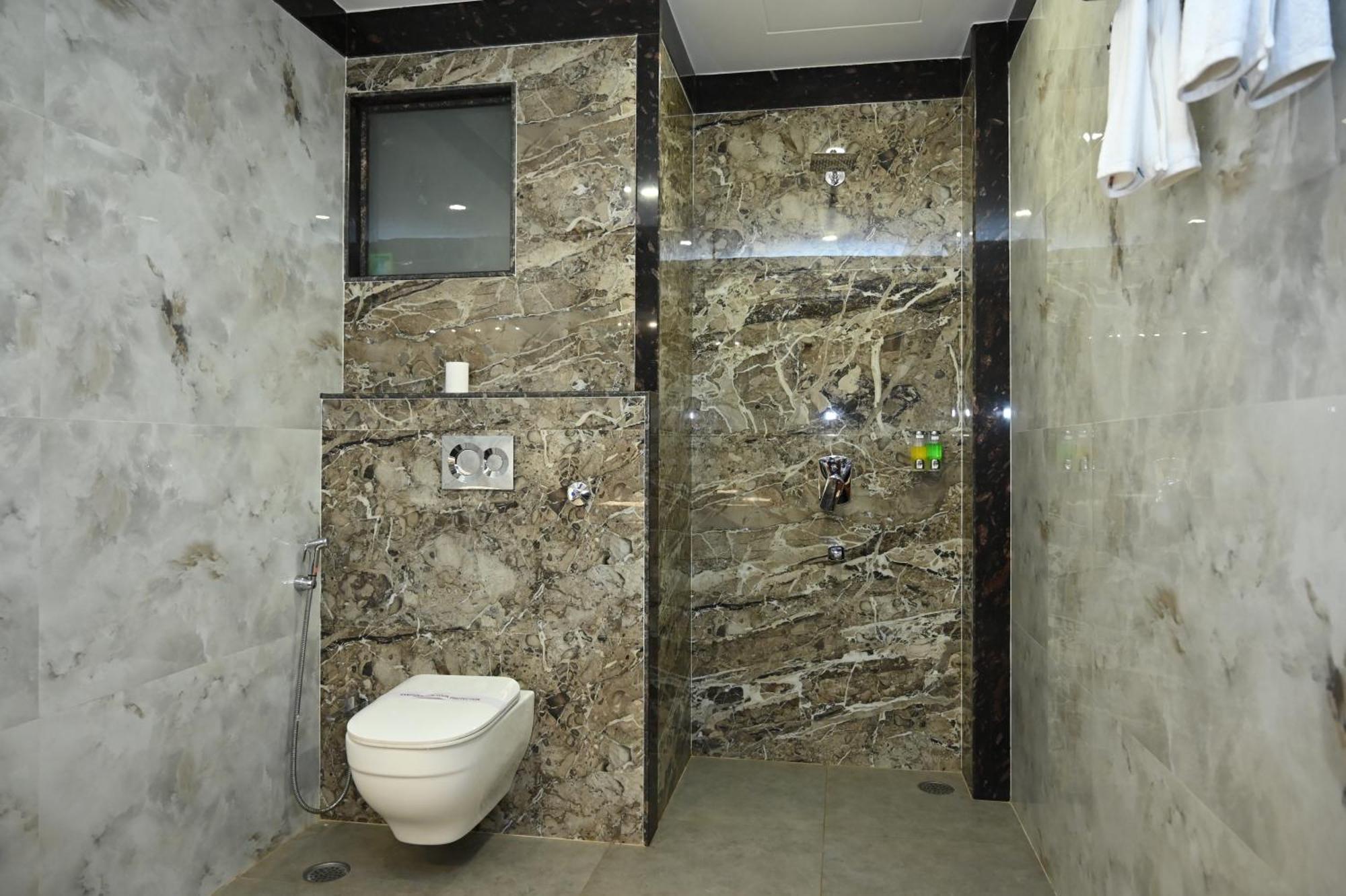 Hotel Shyamleela Khātu Екстериор снимка